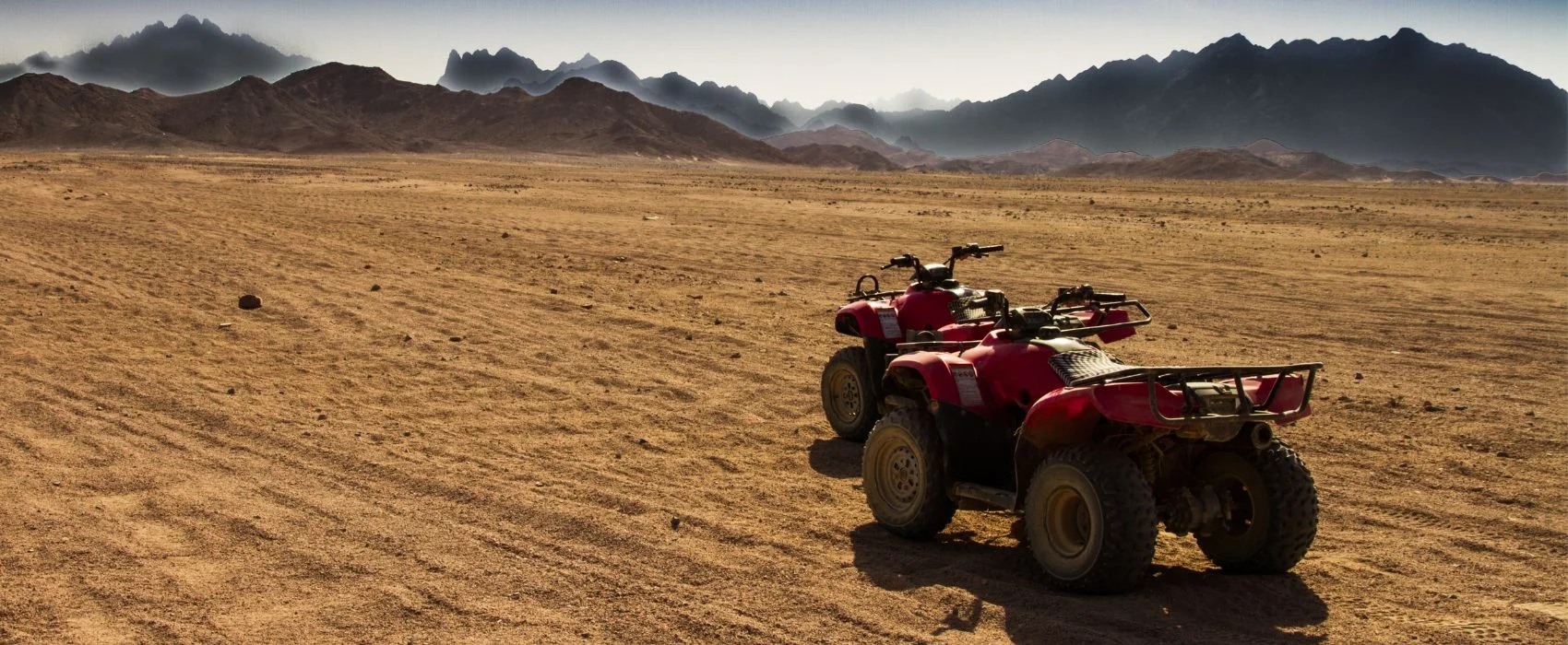 Quadbiking in dubai